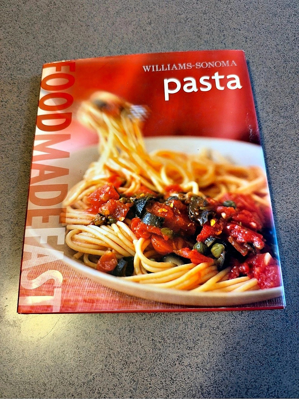 Williams-Sonoma Food Made Fast: Pasta Cookbook Red & White